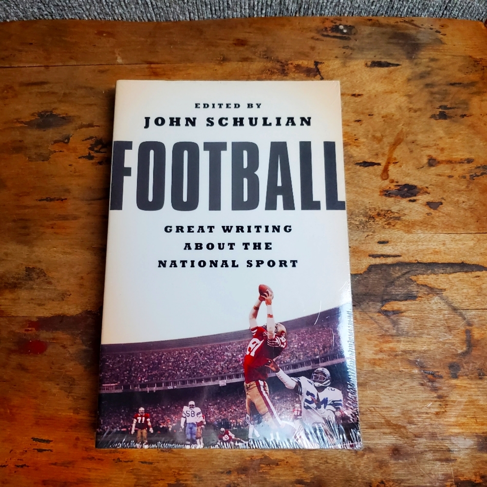 Football: Great Writing About the National Sport